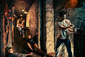 Фотография перформанса Resident Evil от компании Quest Stars (Фото 3)