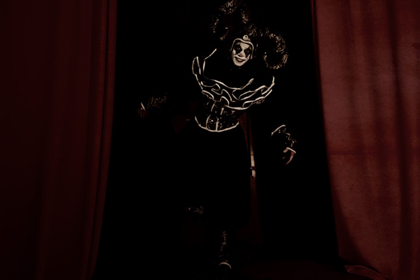 Hotel Mystic: маскарад ужаса