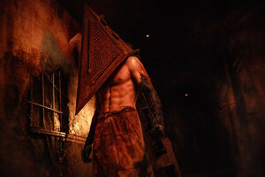 Фотография перформанса Silent Hill от компании Blessed (Фото 3)