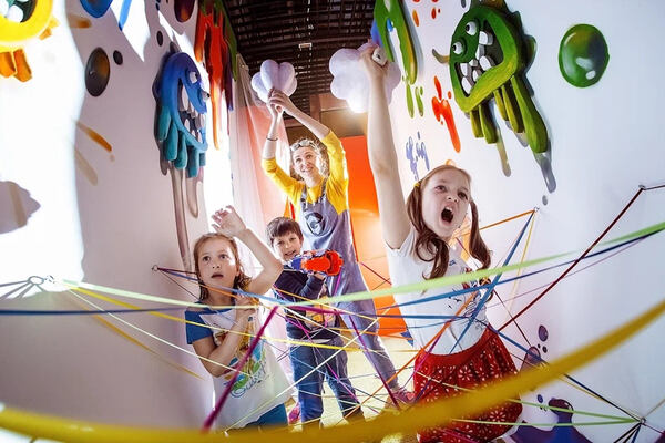 Миньоны против Вирусоида